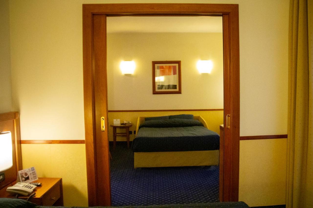 Hotel Pacific Fortino 4*